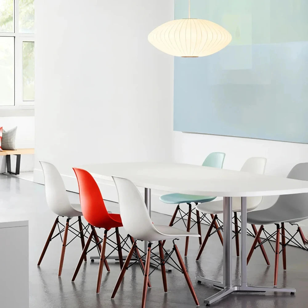 L’Éclipse Silencieuse