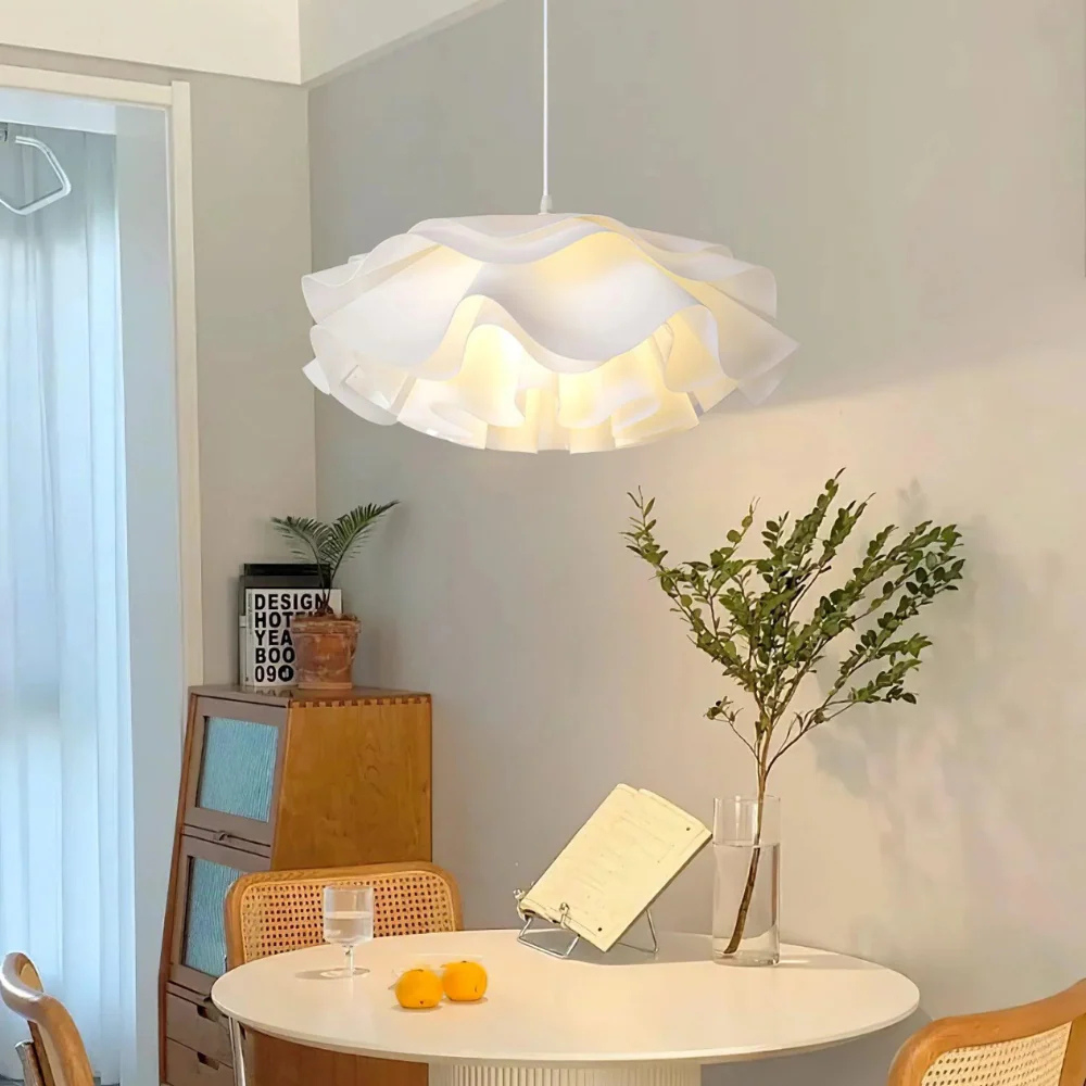 Le Lustre Éthéré